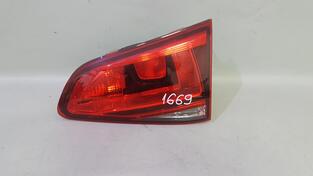 Desno stop svjetlo za Volkswagen - Golf 7    - 2012-2016