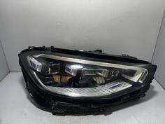 Desni far za Mercedes Benz - S 300    - 2020-2025