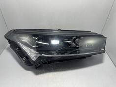 Desni far za Škoda - Enyaq    - 2020-2025