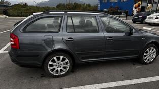 Škoda - Octavia - 20