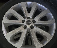 Fabričke felne i Bridgestone gume