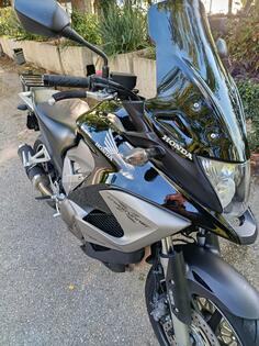 Honda - VFR800x crossruuner