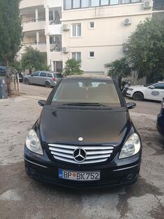 Mercedes Benz - B 180 - 2.0
