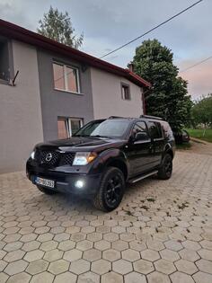 Nissan - Pathfinder - 2.5