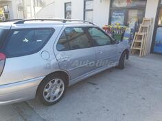 Peugeot - 306