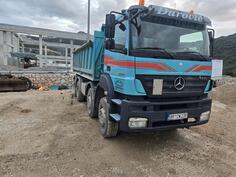 Mercedes Benz - aksor