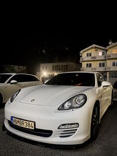 Porsche - Panamera - 4