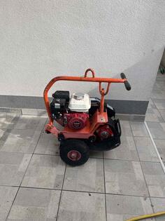 14. oktobar - Vibro - Žaba ( Tabalica) Honda -Benzin 1300€