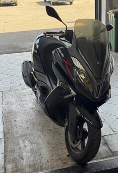 Kymco - downtown