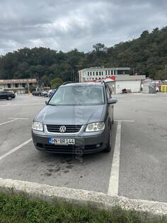 Volkswagen - Touran - 2.0