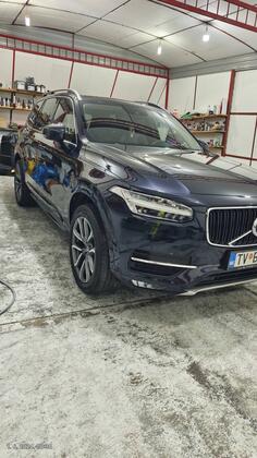 Volvo - XC 90 - D5 MOMENTUM
