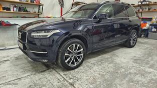 Volvo - XC 90 - D5 MOMENTUM