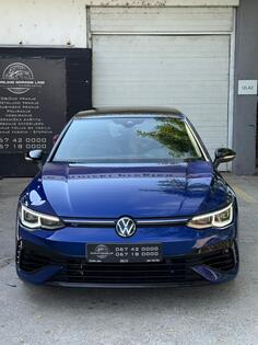 Volkswagen - Golf 8 - 2.0 tsi