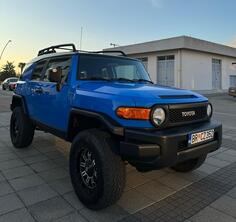 Toyota - FJ Cruiser - 4.0
