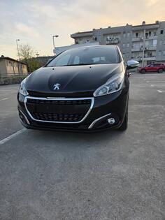 Peugeot - 208 - 1.6