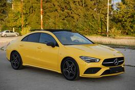 Mercedes Benz - CLA 200 - AMG NIGHT EDITION 4MATIK