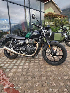 Triumph - SPEED TWIN 900