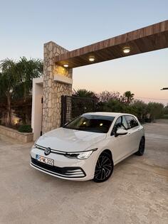 Volkswagen - Golf 8 - 2.0 tdi