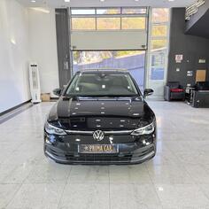 Volkswagen - Golf 8 - 10/2022/Style/DSG