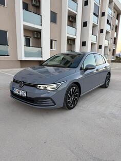 Volkswagen - Golf 8 - 2.0