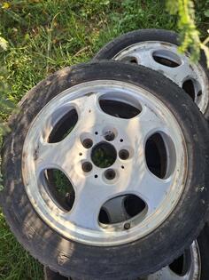 Fabričke felne i Pirelli gume