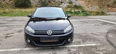 Volkswagen - Golf 6 - 1.6 TDI BLUEMOTION