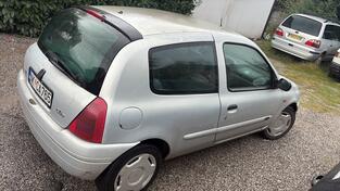 Renault - Clio - 1.9
