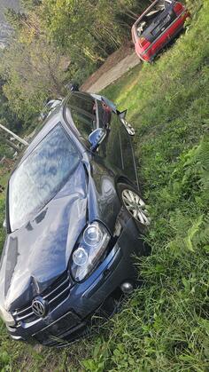 Volkswagen - Golf 5 - 2.0 8v