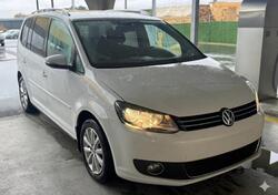 Volkswagen - Touran - 2.0 TDI