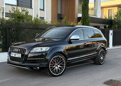 Audi - Q7 - 4.2