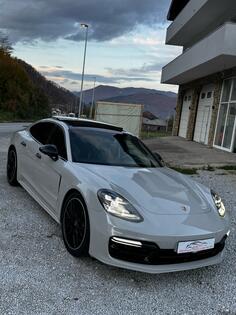 Porsche - Panamera - 4S Turbo Paket