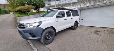 Toyota - Hilux