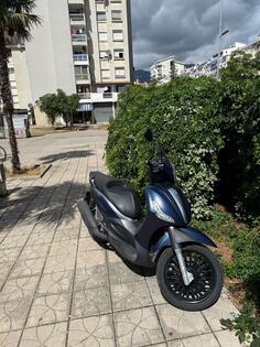 Piaggio - Beverly 300