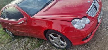 Mercedes Benz - CL 220 - 2.2