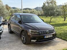 Volkswagen - Tiguan - R LINE 2.0 tdi dsg