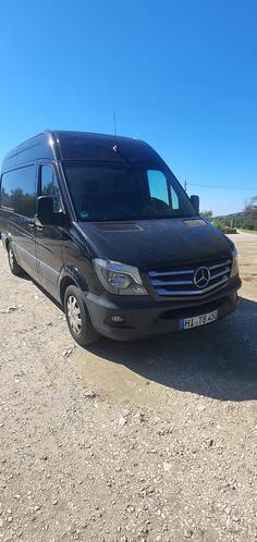 Mercedes Benz - Sprinter