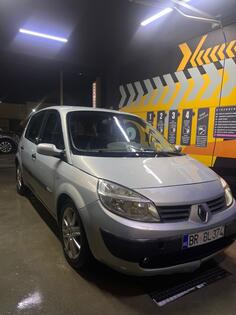 Renault - Scenic - 1.9 DCI