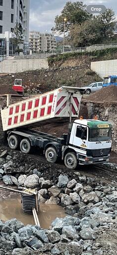 Mercedes Benz - actros 1