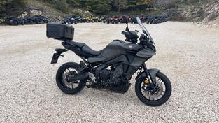 Yamaha - Tracer 9
