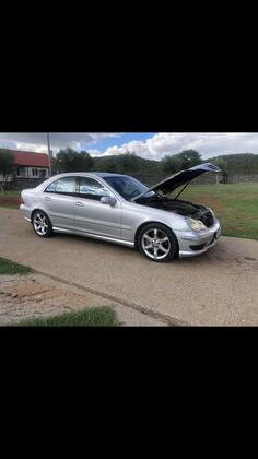 Mercedes Benz - C 230 - 2300