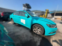 U djelovima Volkswagen - Passat