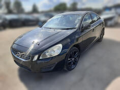 U djelovima Volvo - S60