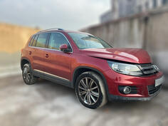 U djelovima Volkswagen - Tiguan