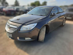 U djelovima Opel - Insignia