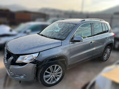 U djelovima Volkswagen - Tiguan