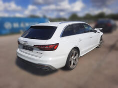 U djelovima Audi - A4