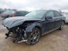 U djelovima Audi - A8