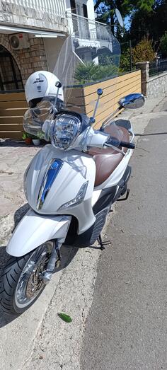 Piaggio - Beverly