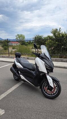 Yamaha - xmax