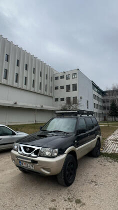 Nissan - Terrano II - 2.7